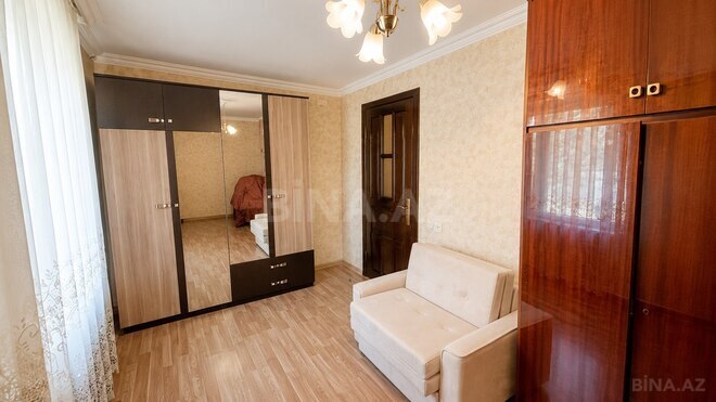Продаётся 2-комн. вторичка 55 м², м. Элмляр Академиясы, photo 7 from 14