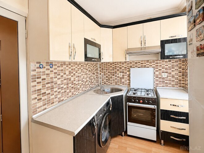 Продаётся 2-комн. вторичка 55 м², м. Элмляр Академиясы, photo 10 from 14
