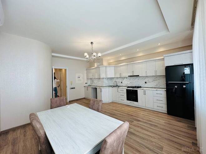 Сдаётся 3-комн. новостройка 135 м², м. Элмляр Академиясы, photo 8 from 21