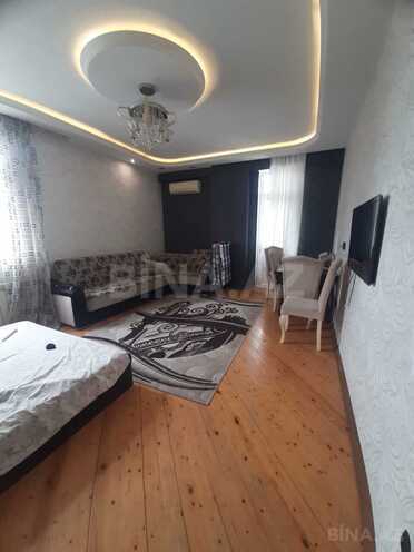 Сдаётся 2-комн. новостройка 100 м², м. Низами, photo 1 from 11
