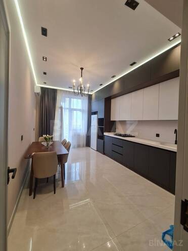 İcarəyə verilir 3 otaqlı yeni tikili 140 m², Gənclik m., photo 3 from 11