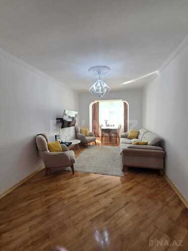 Продаётся 4-комн. вторичка 90 м², м. Ази Асланов, photo 4 from 20