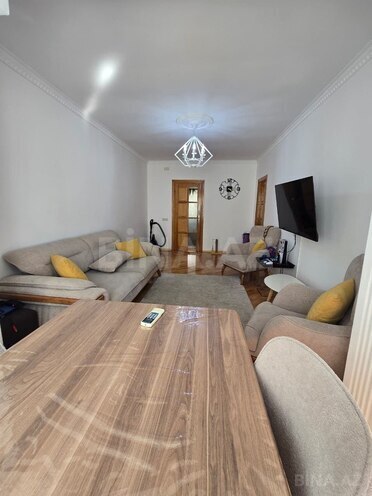 Продаётся 4-комн. вторичка 90 м², м. Ази Асланов, photo 6 from 20