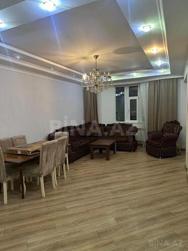 Сдаётся 3-комн. новостройка 115 м², м. Мемар Аджеми, photo 1 from 9