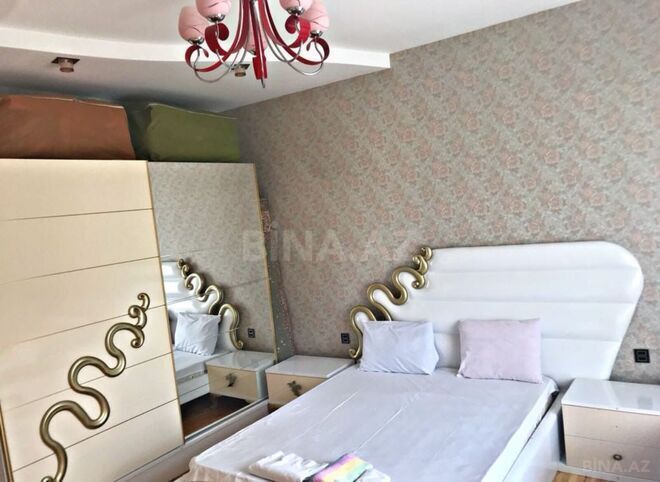 Satılır 5 otaqlı həyət evi/bağ evi 200 m², photo 12 from 18