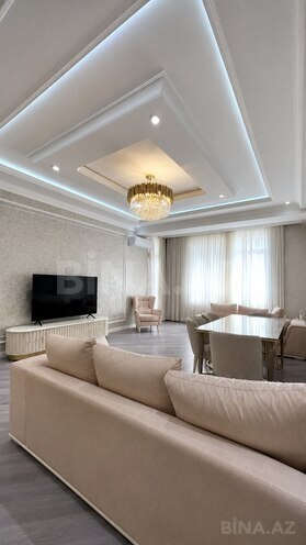 Сдаётся 4-комн. новостройка 200 м², м. Гянджлик, photo 1 from 24