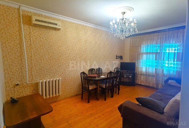 Продается 4-комн. вторичка 100 м², м. Халглар Достлугу, photo 1 from 11