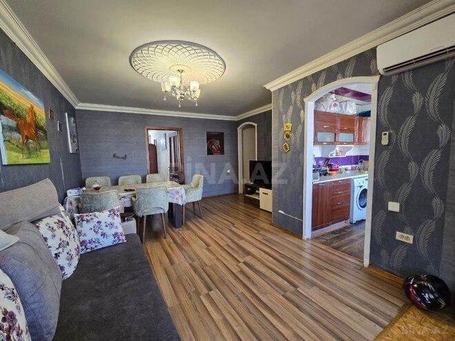 Satılır 2 otaqlı köhnə tikili 55 m², Qara Qarayev m., photo 1 from 15