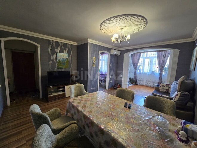 Satılır 2 otaqlı köhnə tikili 55 m², Qara Qarayev m., photo 5 from 15