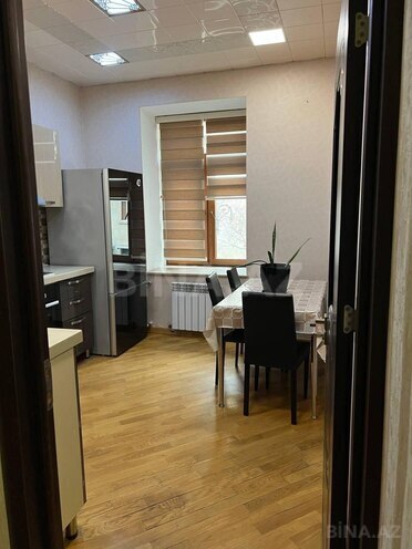 Сдаётся 2-комн. вторичка 65 м², м. Ичеришехер, photo 8 from 13