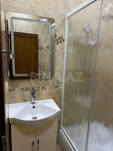Сдаётся 2-комн. вторичка 65 м², м. Ичеришехер, photo 9 from 13