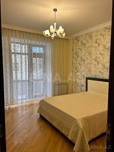 Сдаётся 2-комн. вторичка 65 м², м. Ичеришехер, photo 6 from 13