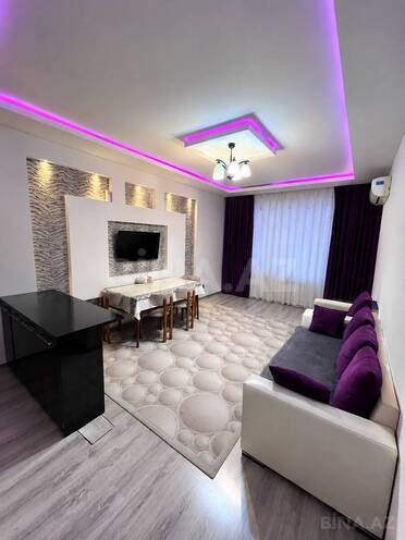 Сдаётся 3-комн. новостройка 75 м², м. Нефтчиляр, photo 3 from 9