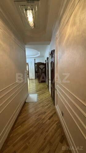 Продаётся 4-комн. новостройка 203 м², м. Низами, photo 18 from 20