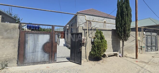 Satılır 3 otaqlı həyət evi/bağ evi 110 m², Binə q., photo 1 from 17