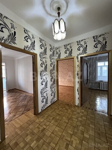 Продаётся 3-комн. вторичка 75 м², Хатаинский р., photo 18 from 21