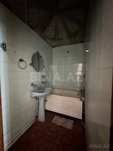Продаётся 3-комн. вторичка 75 м², Хатаинский р., photo 20 from 21
