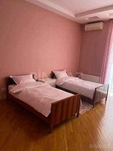 Сдаётся 4-комн. новостройка 170 м², Насиминский  р., photo 12 from 15