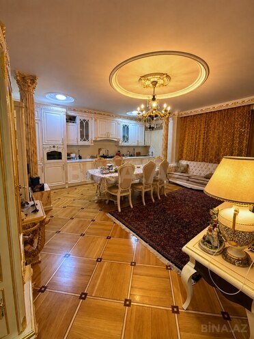 Продаётся 3-комн. новостройка 110 м², м. Иншаатчылар, photo 1 from 16