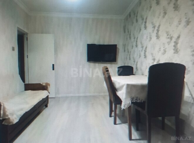 Satılır 3 otaqlı köhnə tikili 65 m², Əhmədli m., photo 1 from 6