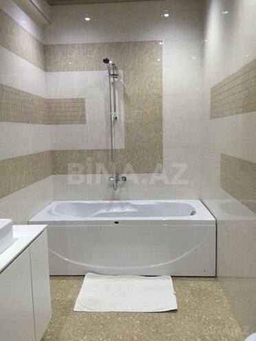 Сдаётся 4-комн. новостройка 180 м², м. Низами, photo 19 from 21