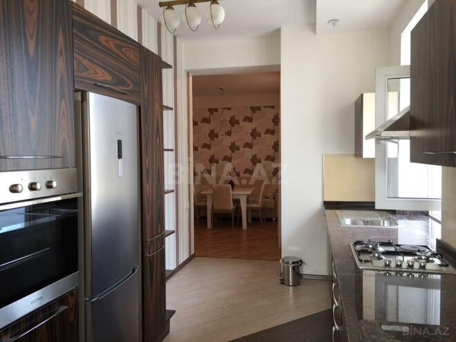Сдаётся 4-комн. новостройка 180 м², м. Низами, photo 12 from 21