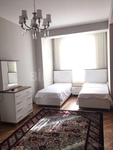 Сдаётся 4-комн. новостройка 180 м², м. Низами, photo 8 from 21