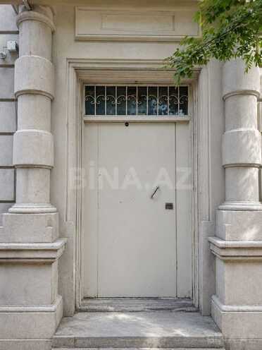 Satılır 3 otaqlı köhnə tikili 60 m², Sahil m., photo 3 from 27