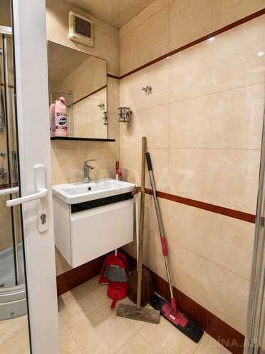 Satılır 3 otaqlı köhnə tikili 60 m², Sahil m., photo 23 from 27