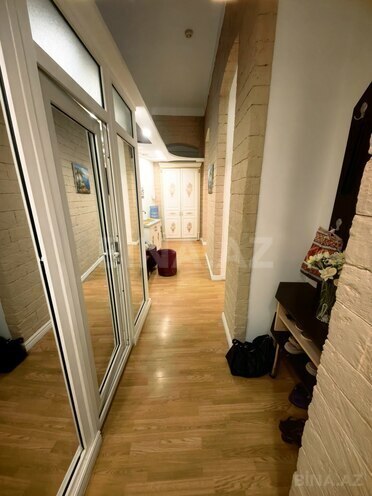 Satılır 3 otaqlı köhnə tikili 80 m², Sahil m., photo 16 from 32