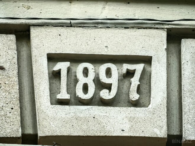Satılır 3 otaqlı köhnə tikili 80 m², Sahil m., photo 3 from 32