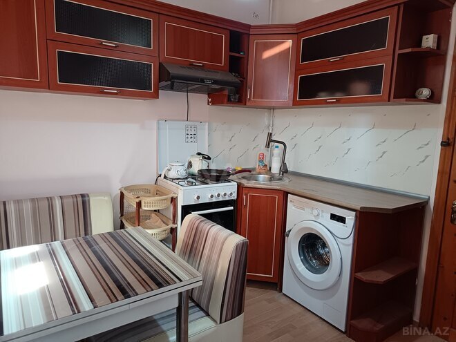 Сдаётся 3-комн. вторичка 80 м², м. Кара Караев, photo 8 from 16