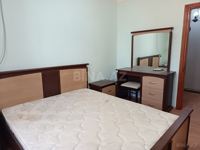 Сдаётся 3-комн. вторичка 80 м², м. Кара Караев, photo 6 from 16