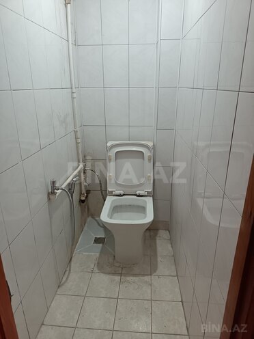 Сдаётся 3-комн. вторичка 80 м², м. Кара Караев, photo 15 from 16