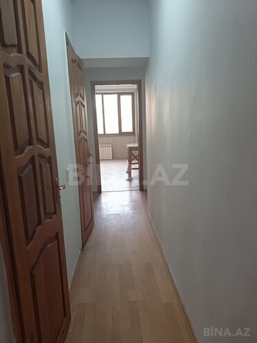 Сдаётся 3-комн. вторичка 80 м², м. Кара Караев, photo 11 from 16