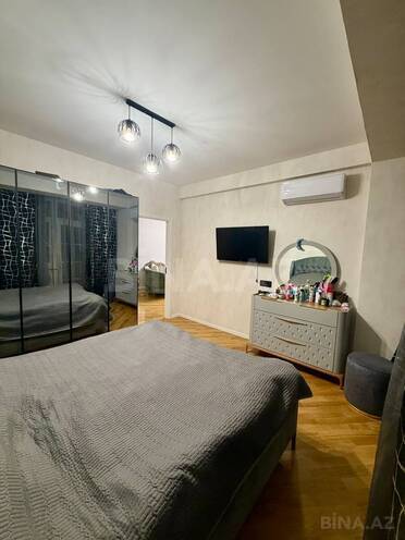 Продаётся 3-комн. новостройка 95 м², м. Иншаатчылар, photo 1 from 12