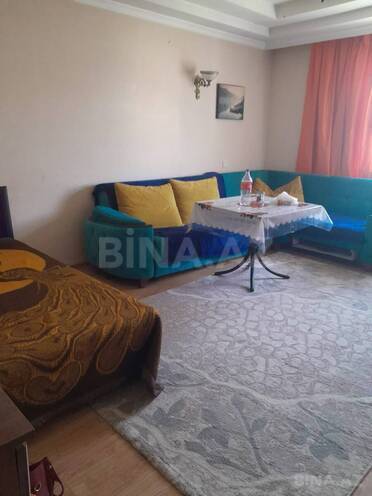 Сдаётся 1-комн. новостройка 50 м², Абшеронcкий  р., photo 1 from 9