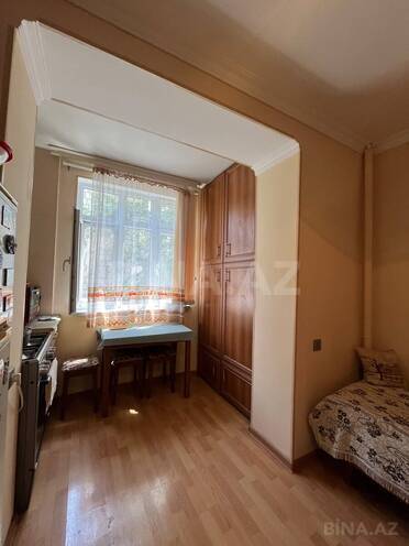 Satılır 1 otaqlı köhnə tikili 44 m², 28 May m., photo 4 from 13