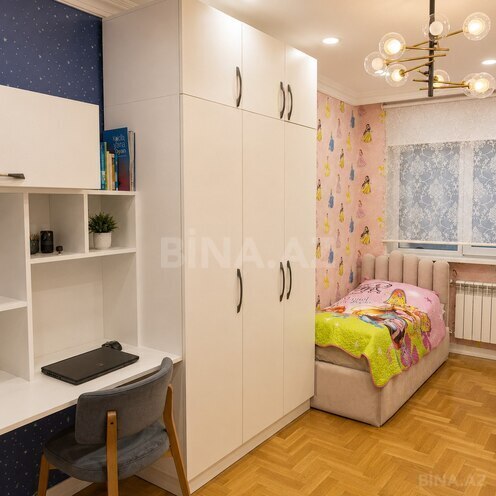 Satılır 3 otaqlı köhnə tikili 100 m², Azadlıq Prospekti m., photo 9 from 21