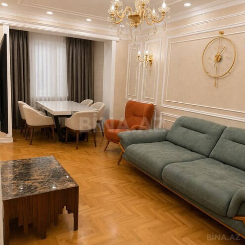 Satılır 3 otaqlı köhnə tikili 100 m², Azadlıq Prospekti m., photo 1 from 21