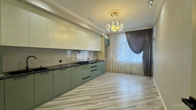Продаётся 3-комн. новостройка 106 м², м. Ази Асланов, photo 1 from 14