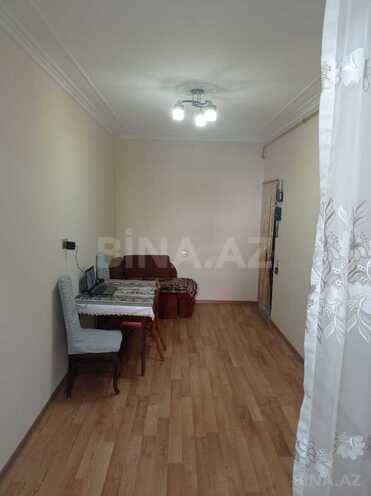 Продаётся 1-комн. вторичка 35 м², м. Иншаатчылар, photo 1 from 7