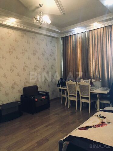 Продается 3-комн. новостройка 75 м², м. Мемар Аджеми, photo 1 from 12