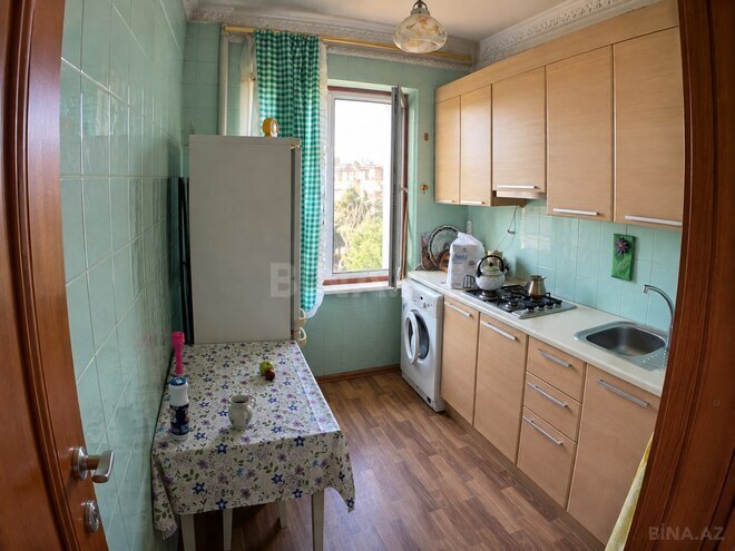 Сдаётся 2-комн. вторичка 55 м², м. Элмляр Академиясы, photo 6 from 9