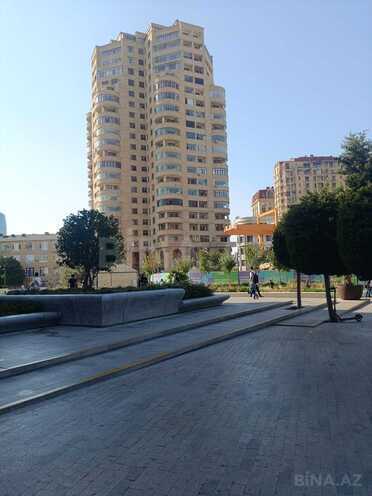 İcarəyə verilir 2 otaqlı yeni tikili 85 m², 28 May m., photo 1 from 11
