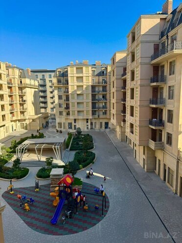 Satılır 4 otaqlı yeni tikili 195 m², Ağ şəhər q., photo 11 from 13