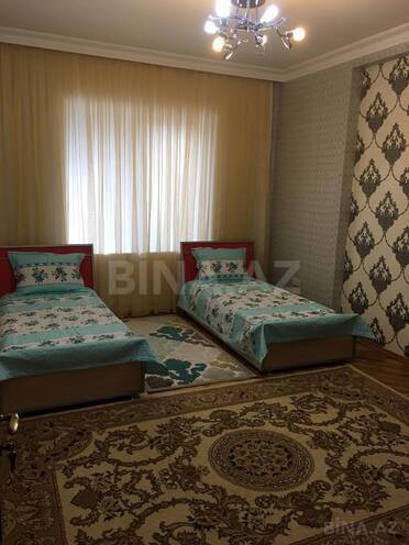 Сдаётся 3-комн. новостройка 140 м², Насиминский  р., photo 3 from 12