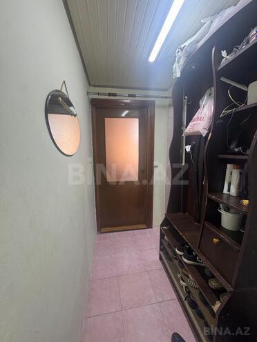 Satılır 3 otaqlı köhnə tikili 55 m², İnşaatçılar m., photo 12 from 16