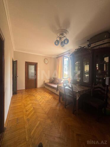 Satılır 3 otaqlı köhnə tikili 55 m², İnşaatçılar m., photo 7 from 16
