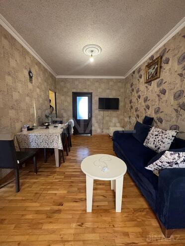 Satılır 2 otaqlı köhnə tikili 55 m², Memar Əcəmi m., photo 1 from 17